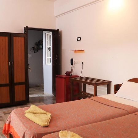 Peravel Beach Holiday Home Candolim Ngoại thất bức ảnh