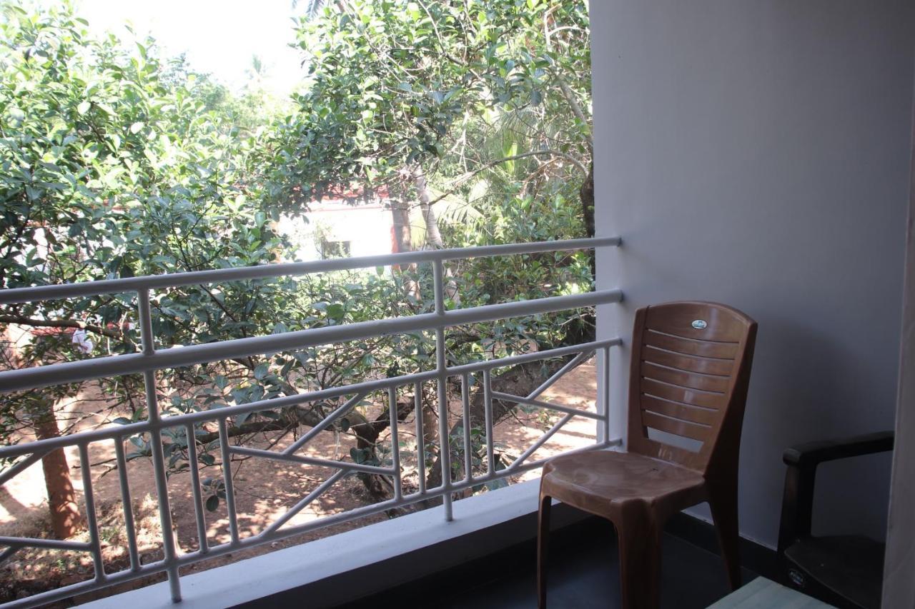 Peravel Beach Holiday Home Candolim Ngoại thất bức ảnh