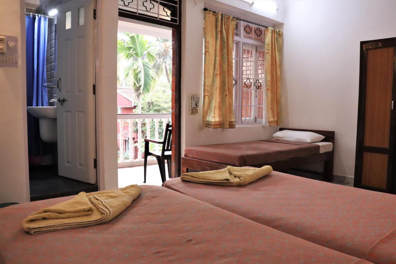 Peravel Beach Holiday Home Candolim Ngoại thất bức ảnh